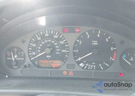 1995 BMW 325 Ic Automatic из США, поврежденный, VIN WBABJ6320SJD44320